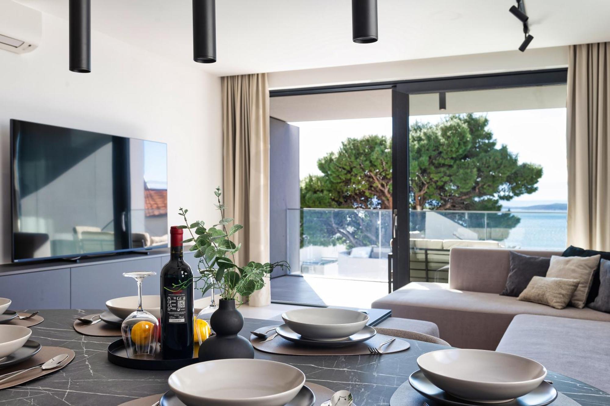 Apartment Tina Baska Voda Luaran gambar